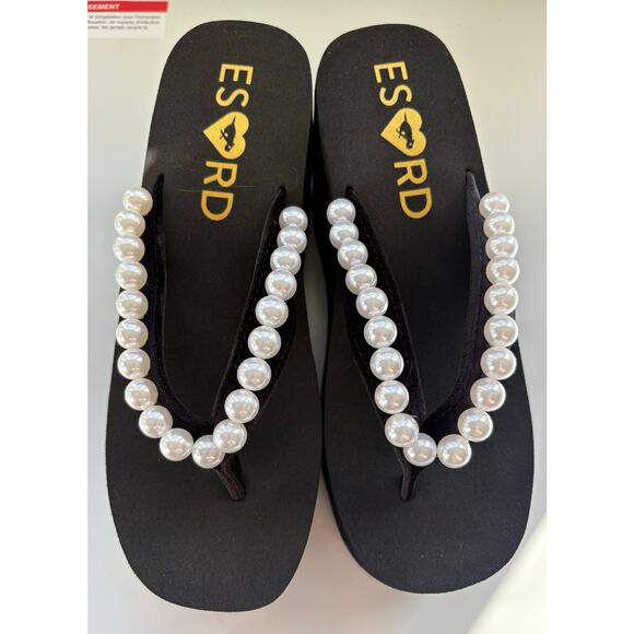 Rocket Dog Platform Sandals Size 8M Bungalow E. Saltzman Velvet Pearls Flip Flop - Picture 1 of 8